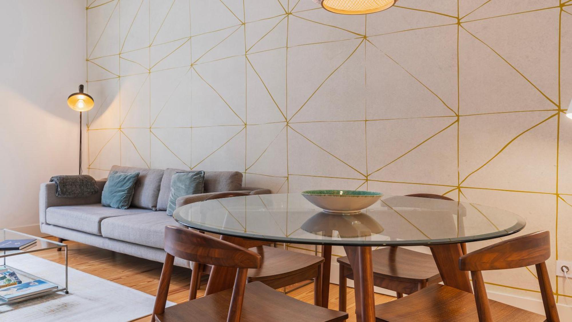 Downtown Sleek Apartment By Lovelystay Lisbon Bagian luar foto